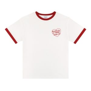Somebody Loves Me Tee